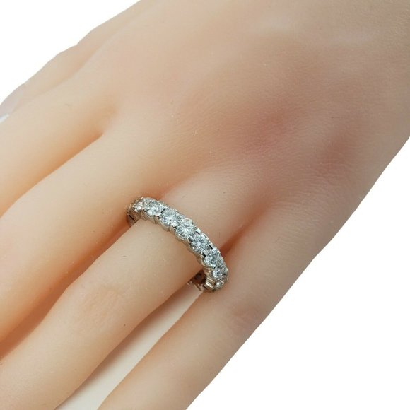 Vintage 14 Karat White Gold Diamond Eternity Band Ring Size 7.25 #11208 - Picture 9 of 9
